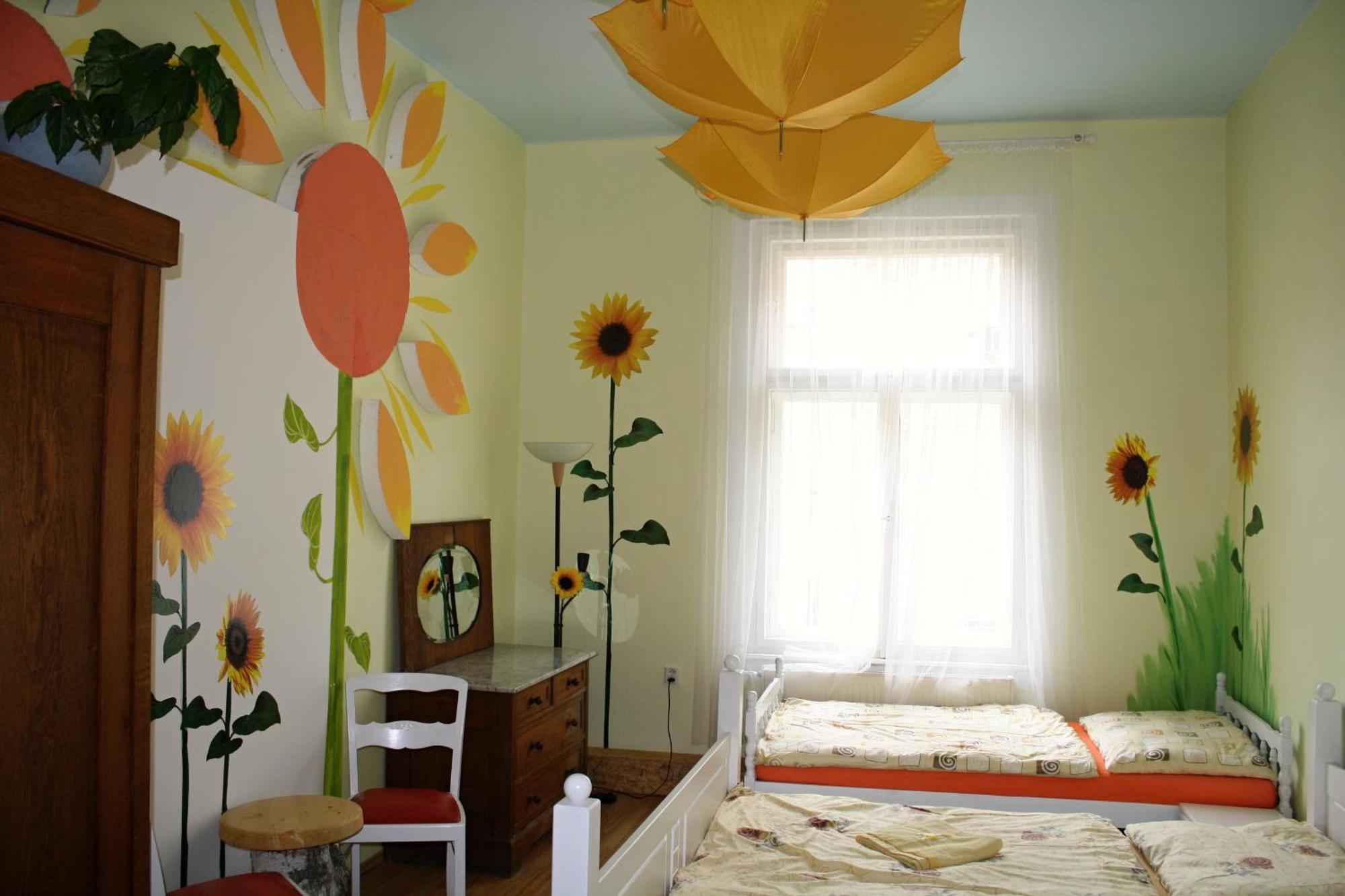 פראג Artharmony Pension & Hostel מראה חיצוני תמונה