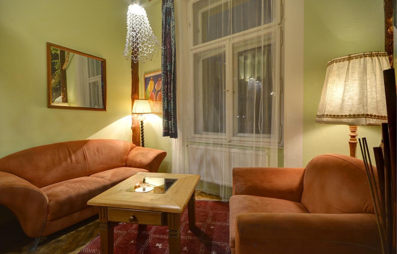 פראג Artharmony Pension & Hostel מראה חיצוני תמונה